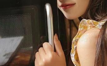 www..51网站的热搜榜，套路满满，完全让我看得犯嘀咕。