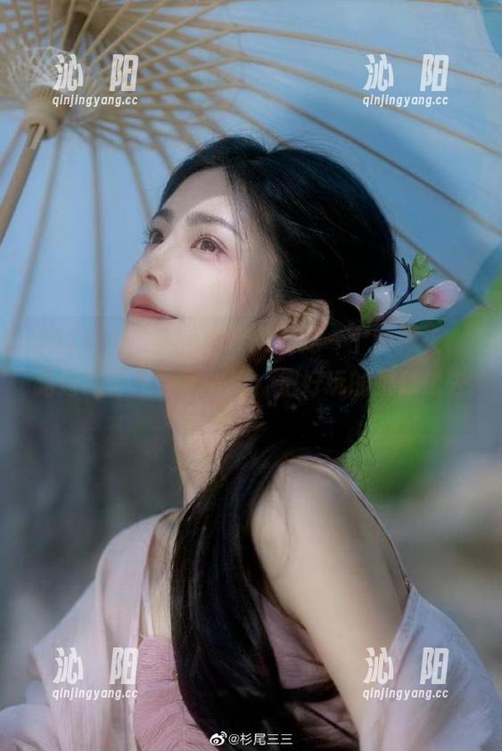 “51cg57”就是一个收藏夹，路过的时候顺手一抓，把好玩的都放进去。