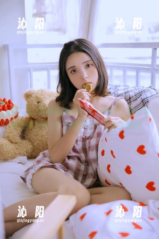 最新更新在“51cg网”，能不能换点新鲜事儿？我总觉得它在给我重播。