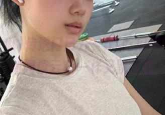 传送门已开，51吃瓜里的花边新闻像云朵一样又飘又散