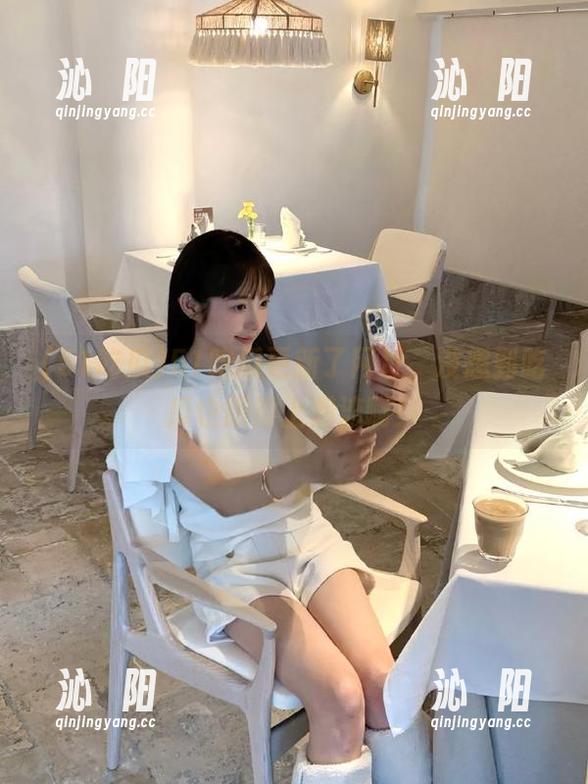 51吃瓜更新了网址，没想到吃瓜也跟得上潮流啊！