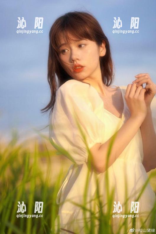51吃瓜官网发布新动态：好奇心已经无法阻挡，快来一起掀起一波瓜浪！