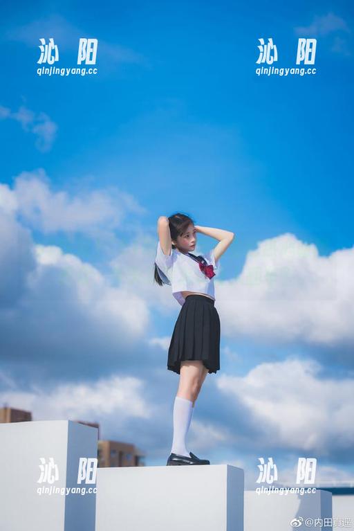 “51吃瓜”网站里的热心朝阳群众，今天又要怎样让人翻车？