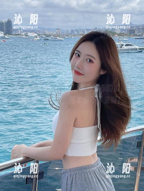 51吃瓜中心发布的瓜，黑料一波接一波，根本停不下来啊！