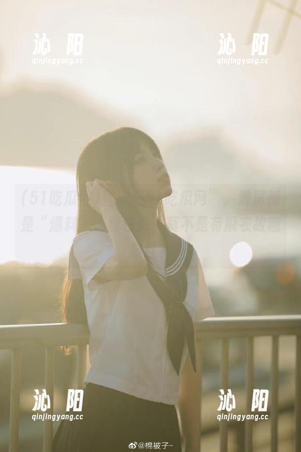 51吃瓜网 登录“51吃瓜网”,满屏都是“爆料”,我在想,莫不是有瓜农故意放红?