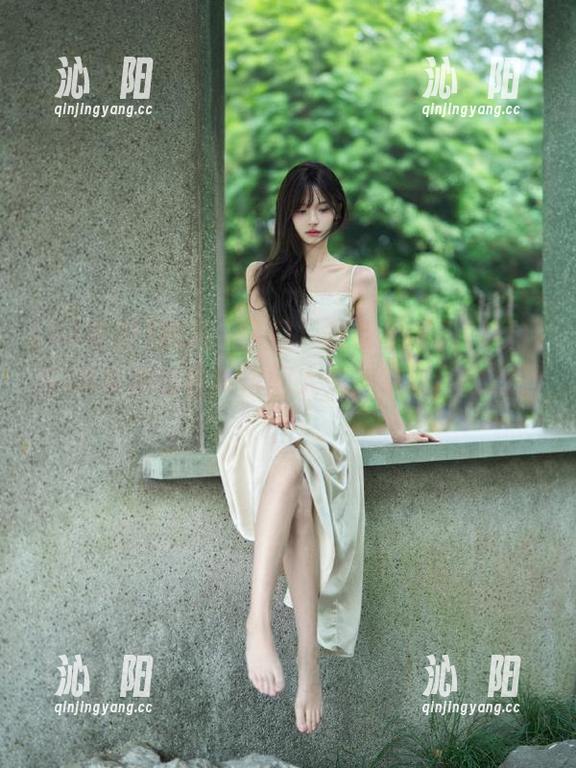 黑料“入口”在哪里呀？我已经在66吃瓜的首页徘徊太久，快点让我找到吧！