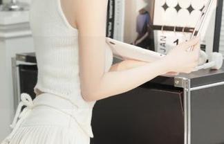 唉呀，91吃瓜的线路上今天又被新鲜八卦给堵了，真是让人无奈。