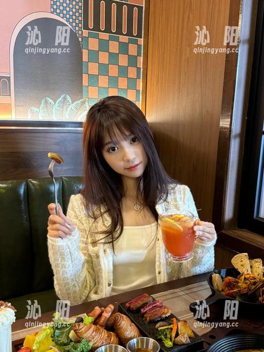 “cg网”网址的魅力，让我也想盘一盘…哼！