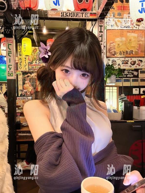 在“www.51cg.fun”里，每一条瓜都让我有种永久性也许缺席的幻觉。