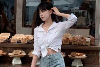 打开“www.zztt333”，直达锅边的一手八卦，唉，真香！