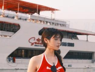 “人人吃瓜网”发布了一连串瓜，好像我的心情也是“瓜”飞了…