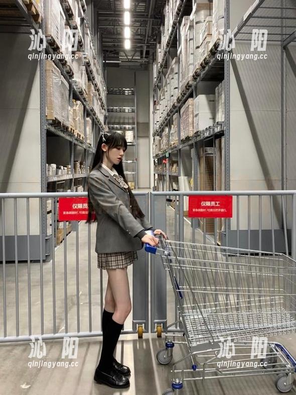 911今日吃瓜：黑料线路上的荆棘，你觉得疼吗？我觉得还蛮有趣的