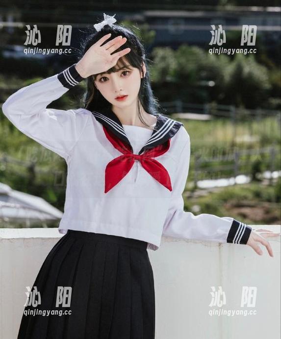 “在线吃瓜网”：最火的瓜，入口就在这，够你嚼上几天的！