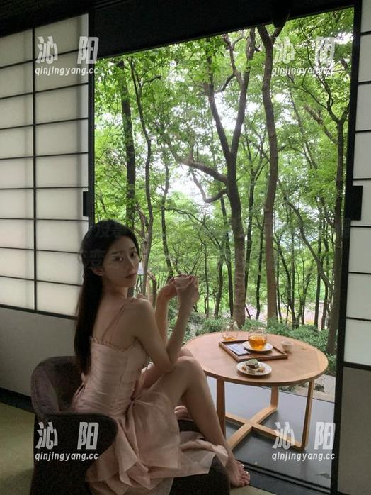 没事下载个吃瓜网91聊聊天，偶尔变变身，成为无敌爆料小能手！