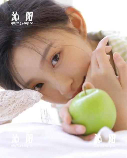 加班逛吃瓜黑料网，原来这观看乐趣不打烊！