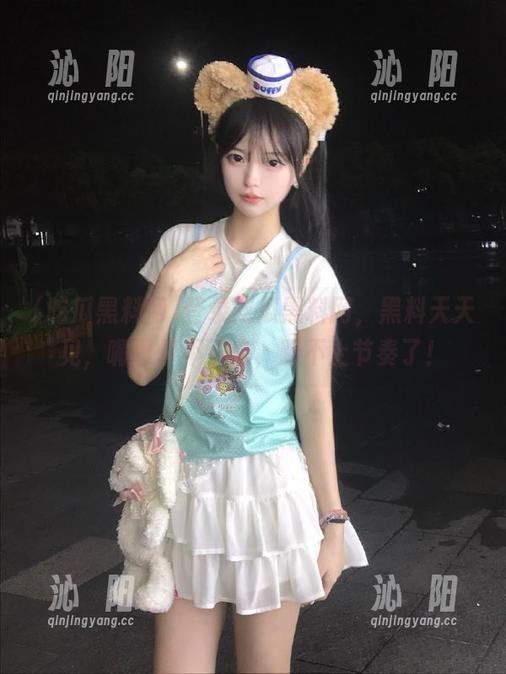 登录吃瓜黑料网，黑料天天见，嘴巴停不下来，跟不上节奏了！