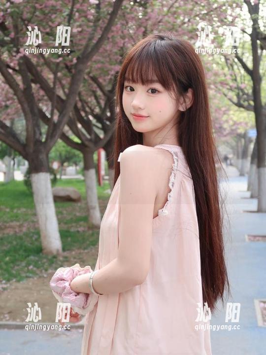 暴走黑料破解版，在线帮你解压无限制，心里那点小秘密都被傻瓜了！