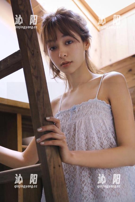 一边刷黑料不打样，一边发誓永不迷路，结果一不小心走上了“瓜田”。