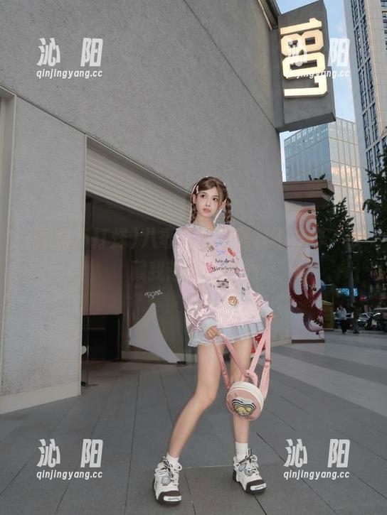 八哥出招，黑料不打烊？收藏我这颗八卦心
