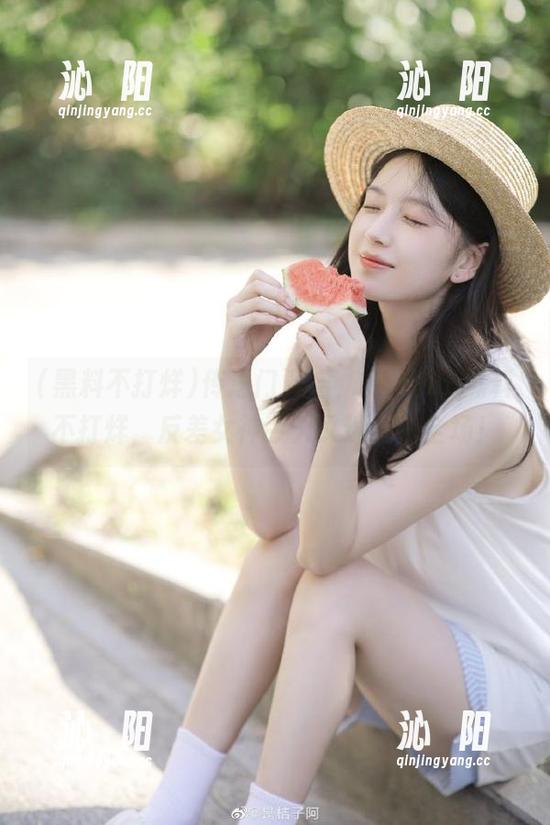 传送门开启，455fun黑料不打烊，反差女神今天又迷惑了全场！