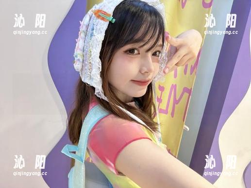 “黑料不打烊.455fun”网站的八卦内容，一不小心就宅在了这儿，人生都是戏。