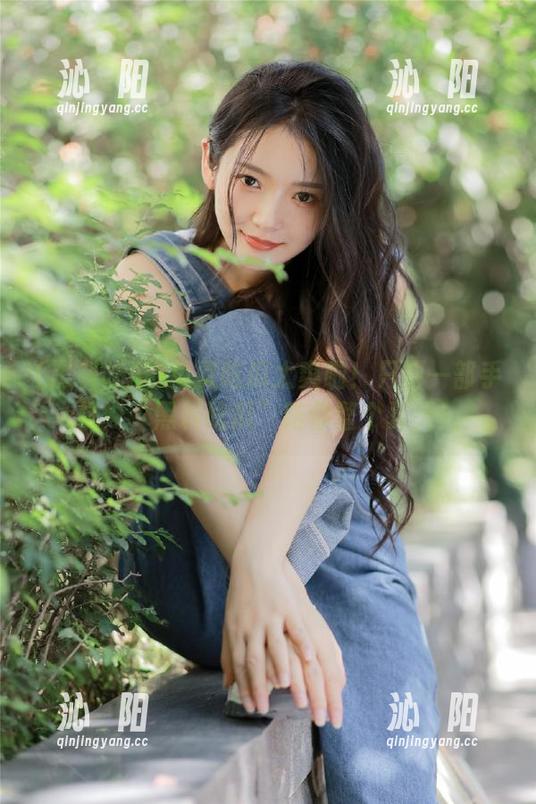 免费吃瓜太爽啦！只要一部手机，“黑料吃瓜”陪你整个夏天！