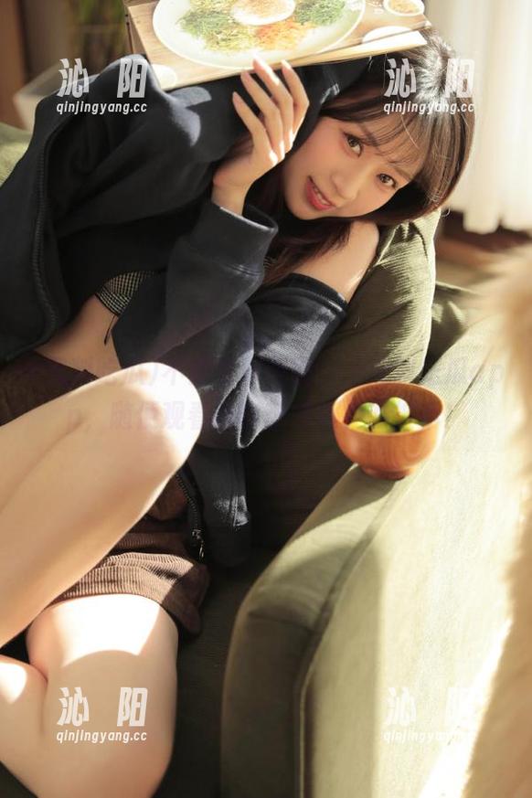 不去看浮夸剧，上黑料吃瓜app，随便观看就能获取真实的披萨！
