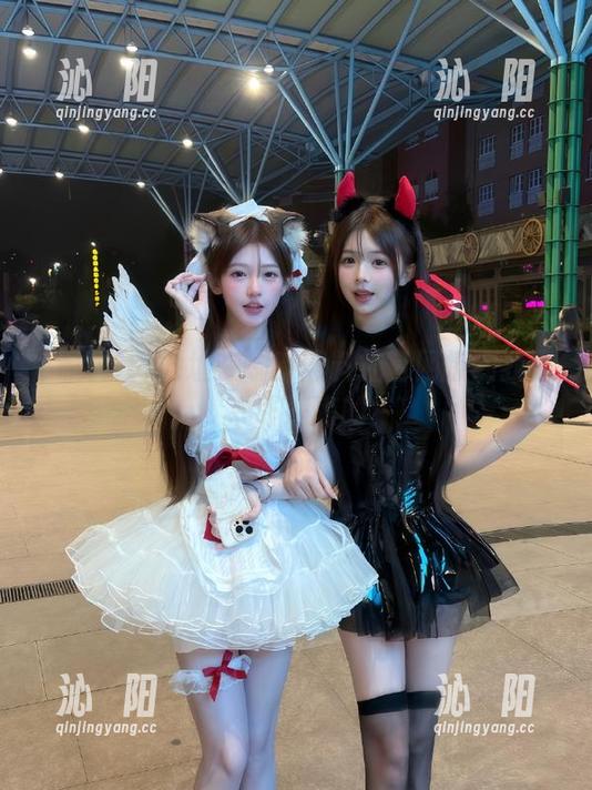 地址在哪？黑料社官网撩到我了，心咋凉凉的！