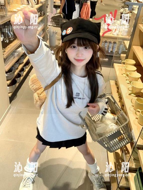 在iOS上下载“黑料社”的冲动让我想起了老同学的八卦，不太好，啊哈！