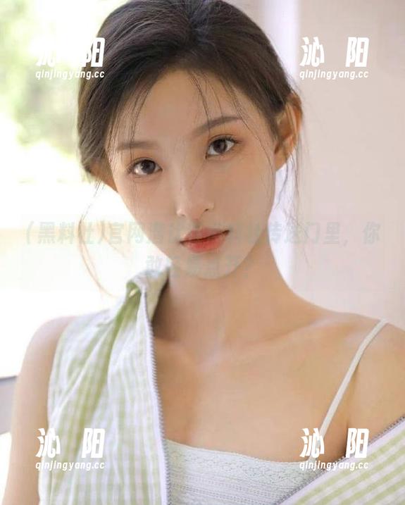 官网潜伏在黑料社传送门里，你敢轻易点开？